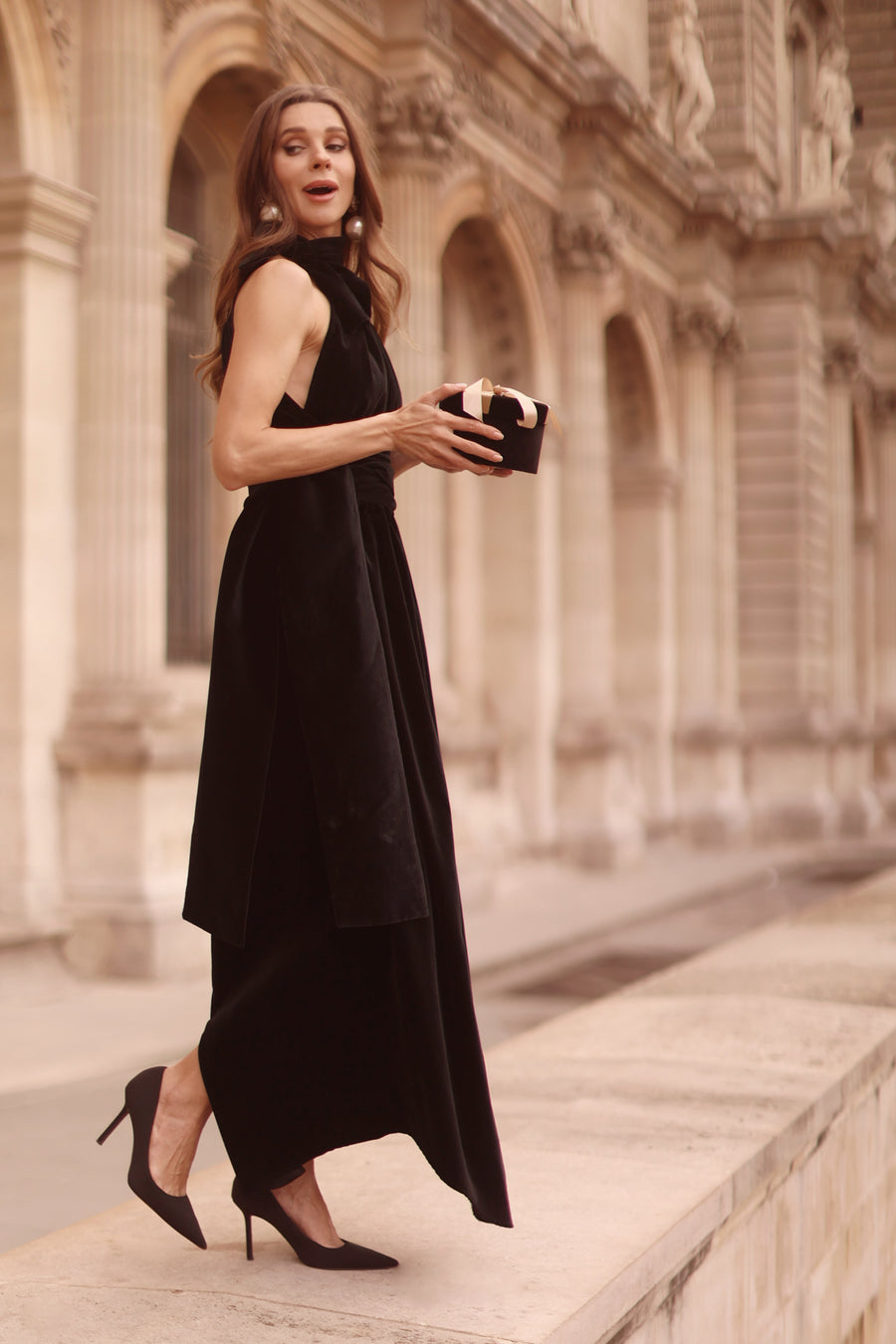 Black Velvet Cadeau Dress