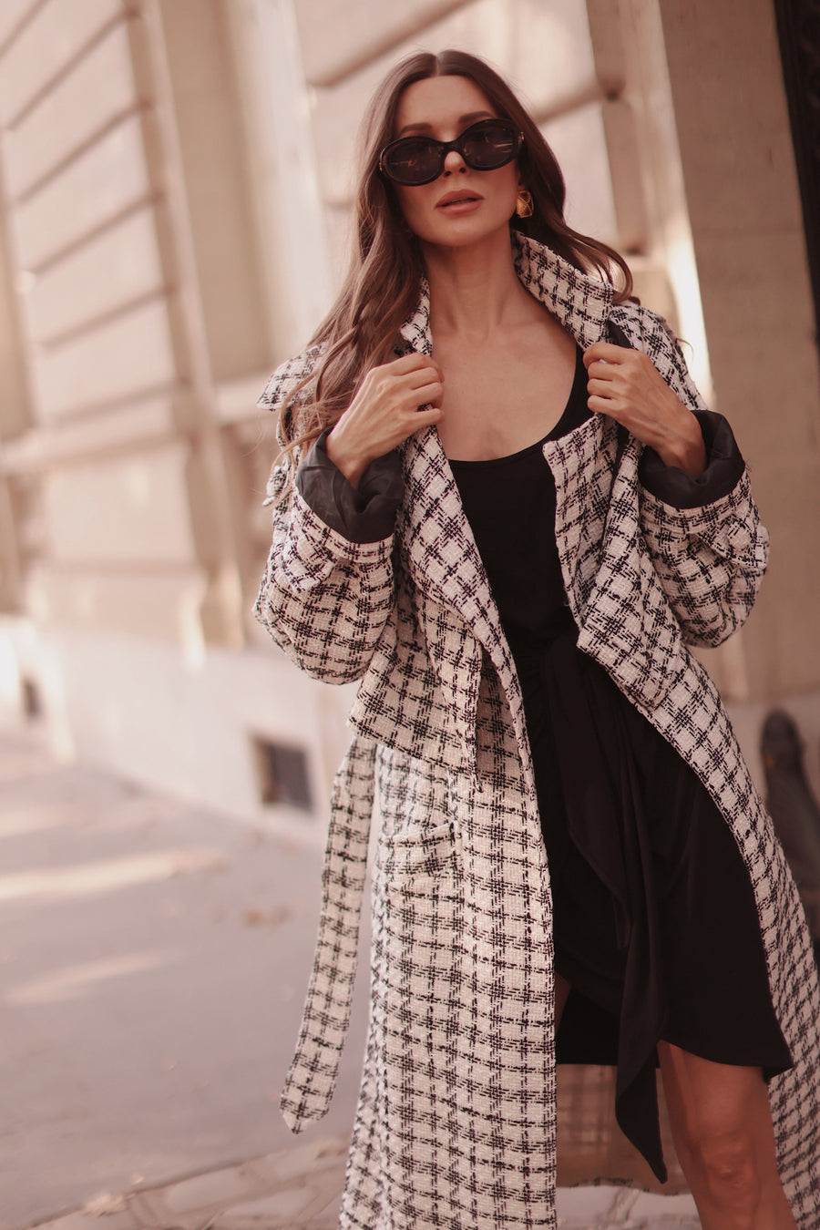75001 Tweed French Trench