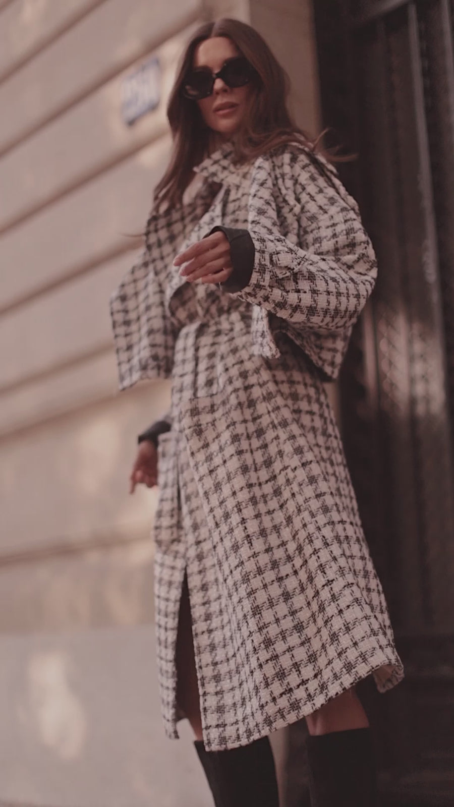 75001 Tweed French Trench