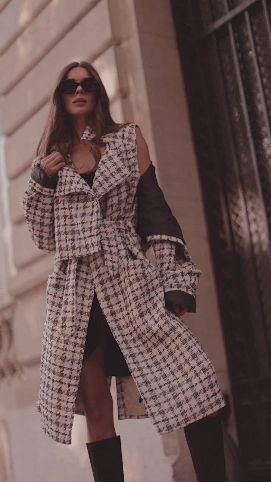 75001 Tweed French Trench