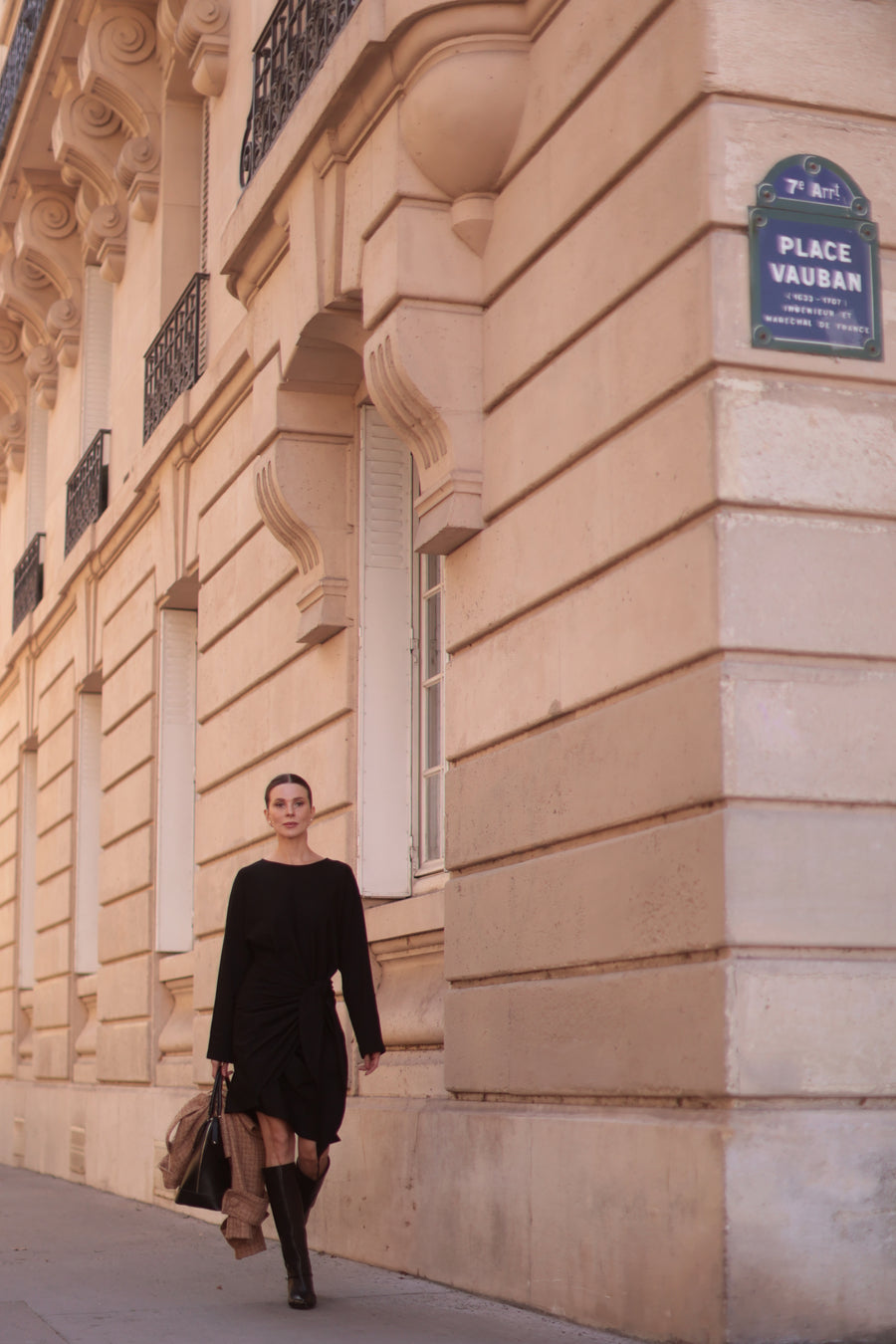 Classic Round Neck Black Wrap Dress